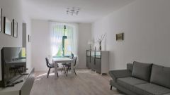 Radebeul, Erstbezug in neu sanierte und neu möblierte Wohnung, PKW-Stellplatz inklusive