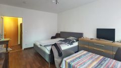 Mickten, preiswertes möbliertes Mini-Apartment für Wochenendheimfahrer