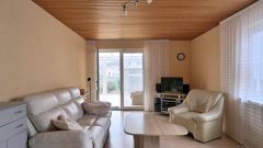 Gudensberg, preiswertes möbliertes Apartment mit großem Wintergarten