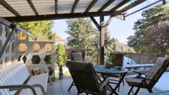 Sudenburg, neu möblierte Wohnung mit Terrasse und Garten, Grundreinigung inklusive.