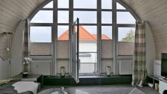 Löbervorstadt, möbl. exklusives Apartment in bevorzugter Wohnlage mit Klimaanlage und Balkon