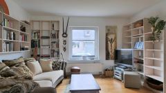 Zwötzen, möblierte kleine Doppelhaushälfte in ruhiger Lage mit Terrasse, Garten und Garage