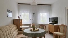 Großzschachwitz, möblierte Altbauwohnung mit zwei Schlafzimmern