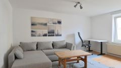 Bad Wilhelmshöhe, neu möblierte 2-Zimmer-Wohnung in einer Seitenstraße