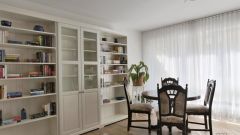 Wilsdruffer Vorstadt/Seevorstadt-West, ruhige möblierte City-Wohnung mit Aufzug und Balkon