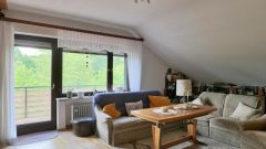 Kaufungen, ruhige möblierte Wohnung mit Balkon am Ortsrand von Oberkaufungen